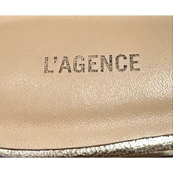 L’agence Abelle Flat Sandal in Gold/Silver Crackle NWB Size 8 - Picture 7 of 10